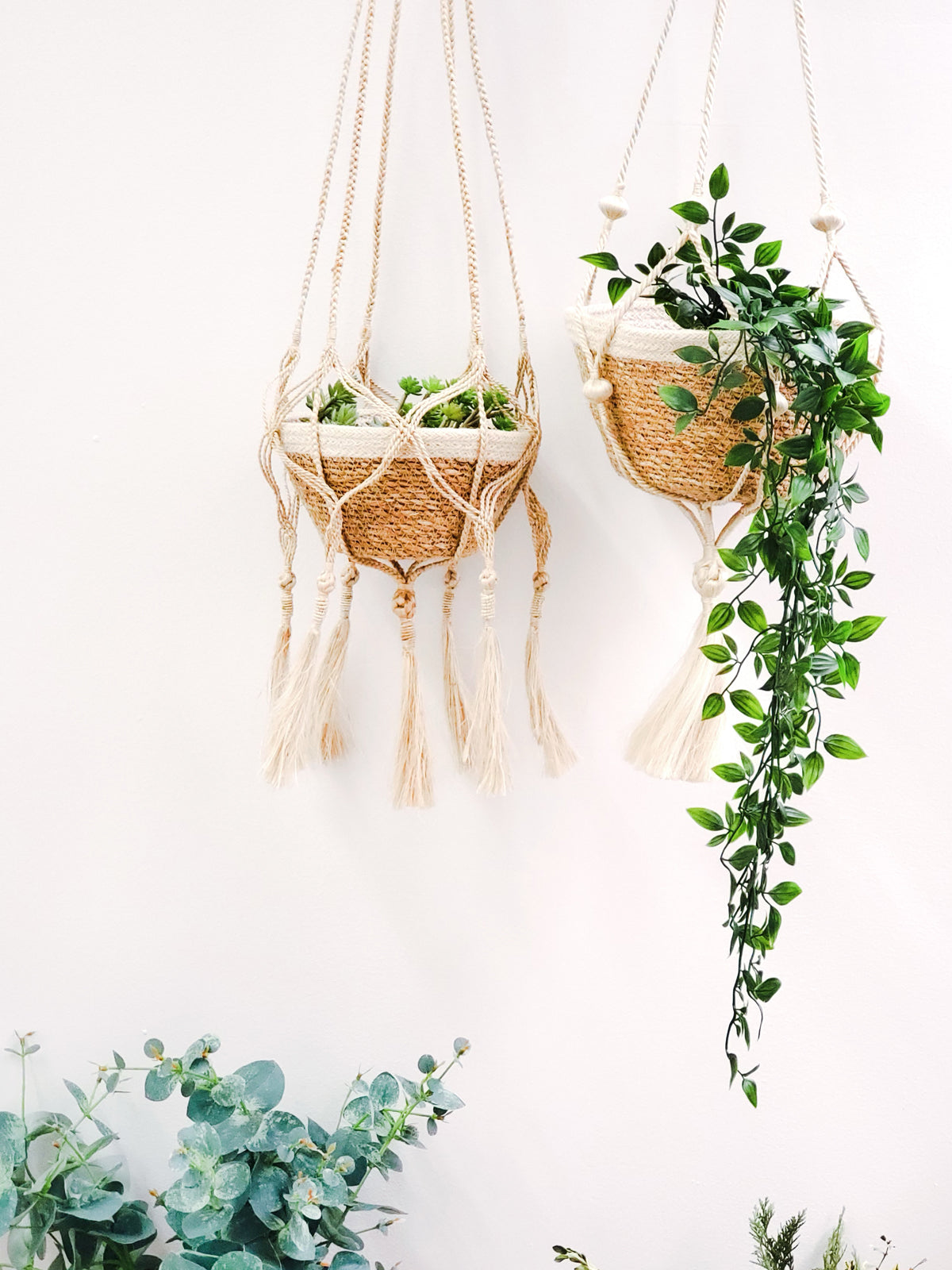 Boho Jute Plant Hanger Nadu – Handmade Macrame Style Hanging Planter for Indoor Plants